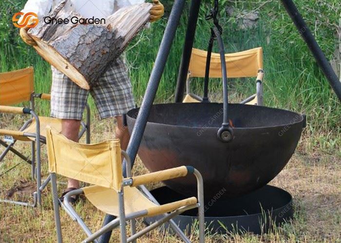 BBQ Function Steel Bowl With Round Pipe Tripod