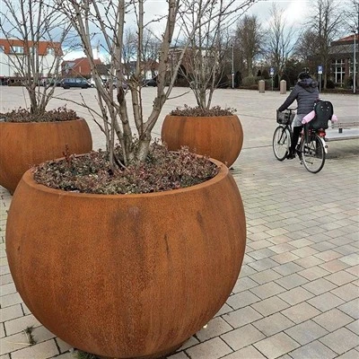 ผู้ผลิต Corten แบบกำหนดเองขายตรงกระถางดอกไม้สวนกลางแจ้ง