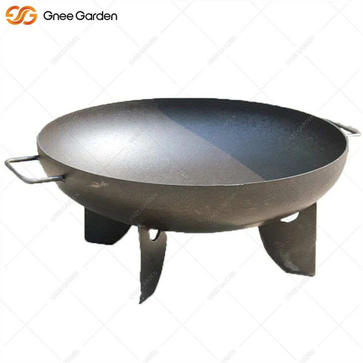 Firepit กลมเหล็กสีดำสำหรับการตั้งแคมป์