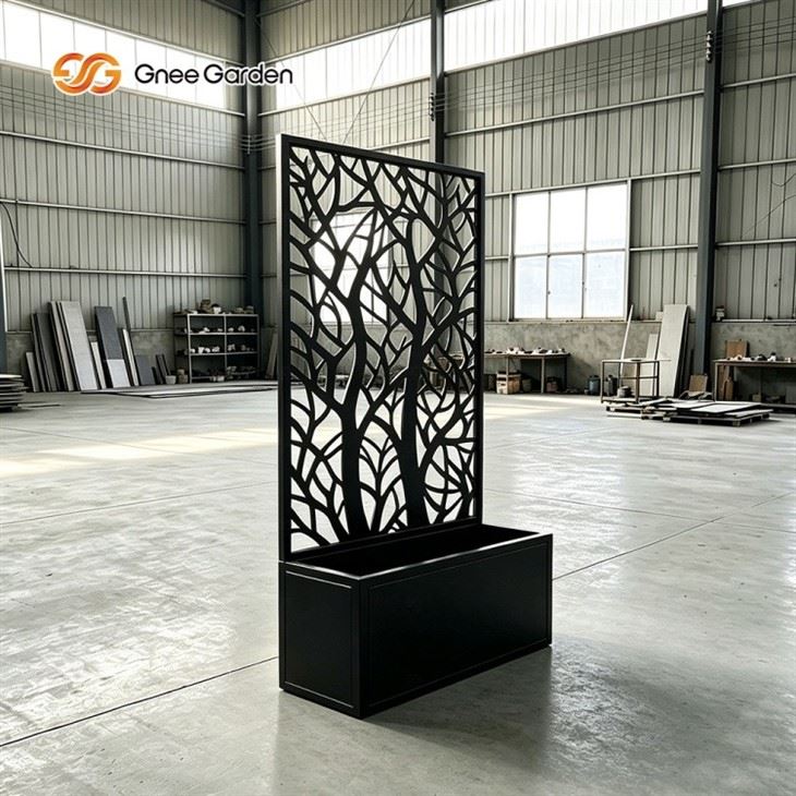 Outdoor Tree-Cut Metal Raised Garden Pot
